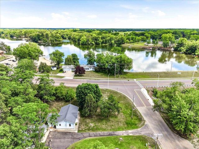 100 Mound View Drive, Friendship, WI 53934