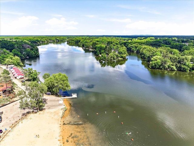 100 Mound View Drive, Friendship, WI 53934