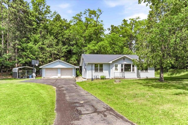100 Mound View Drive, Friendship, WI 53934