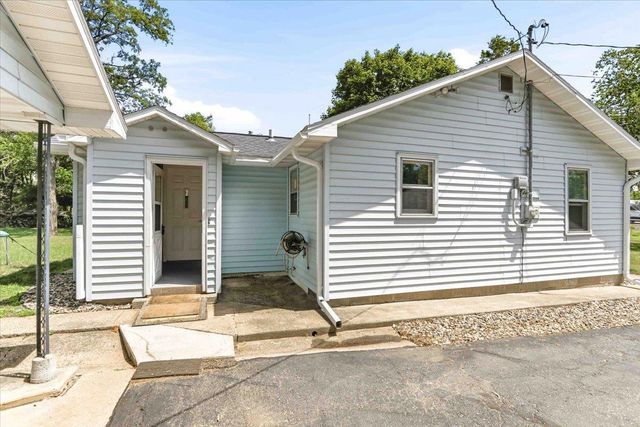 100 Mound View Drive, Friendship, WI 53934