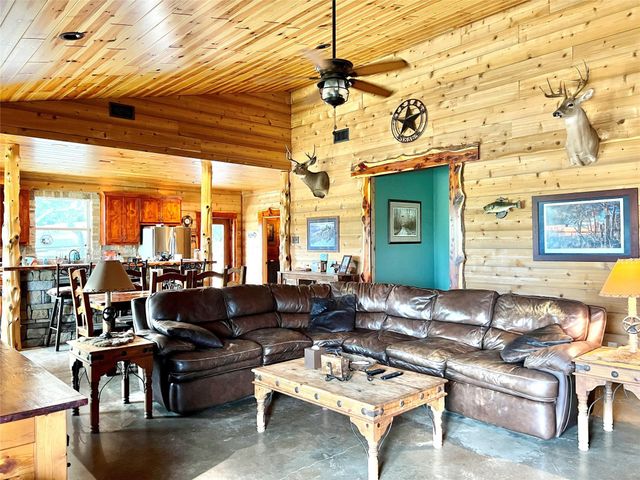 4241 Cheyenne Trail, Cross Roads, TX 76227
