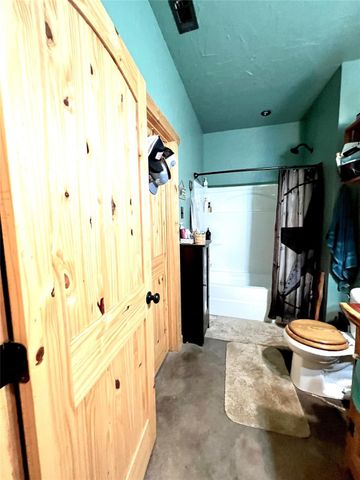 4241 Cheyenne Trail, Cross Roads, TX 76227