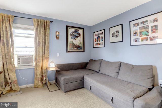 2024 S NELSON ST, Arlington, VA 22204