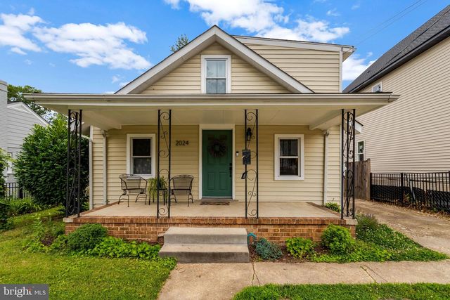 2024 S NELSON ST, Arlington, VA 22204