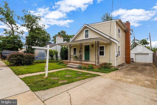 2024 S NELSON ST, Arlington, VA 22204