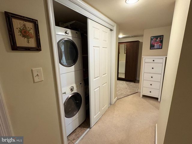 2024 S NELSON ST, Arlington, VA 22204