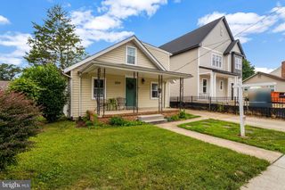 2024 S NELSON ST, Arlington, VA 22204