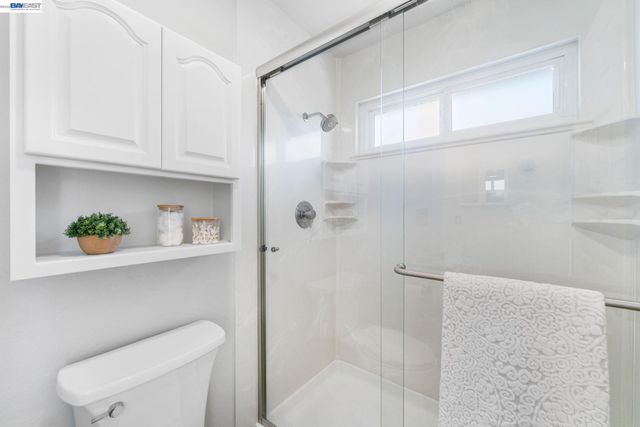 10049 El Dorado Dr, San Ramon, CA 94583