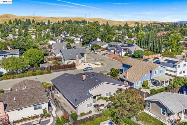 10049 El Dorado Dr, San Ramon, CA 94583