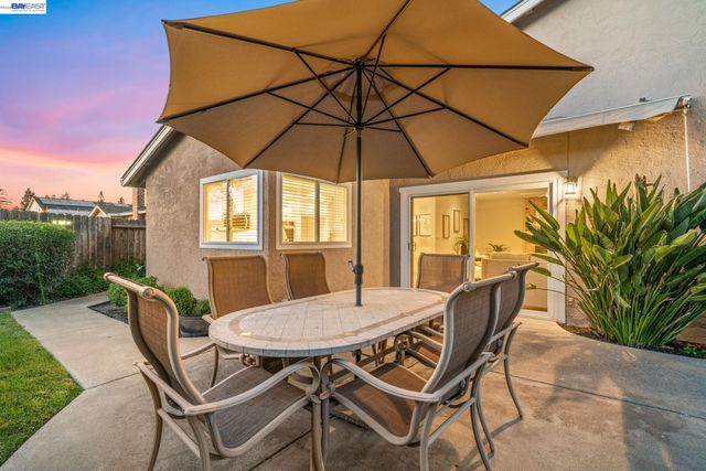 10049 El Dorado Dr, San Ramon, CA 94583