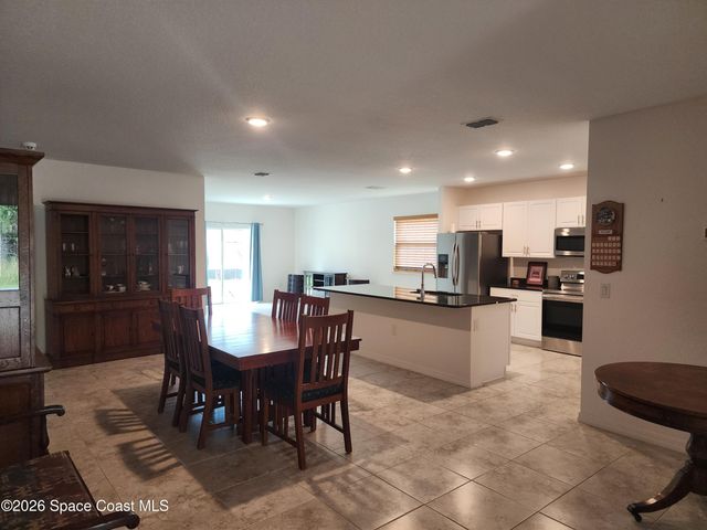 261 Wisteria Avenue NW, Palm Bay, FL 32907