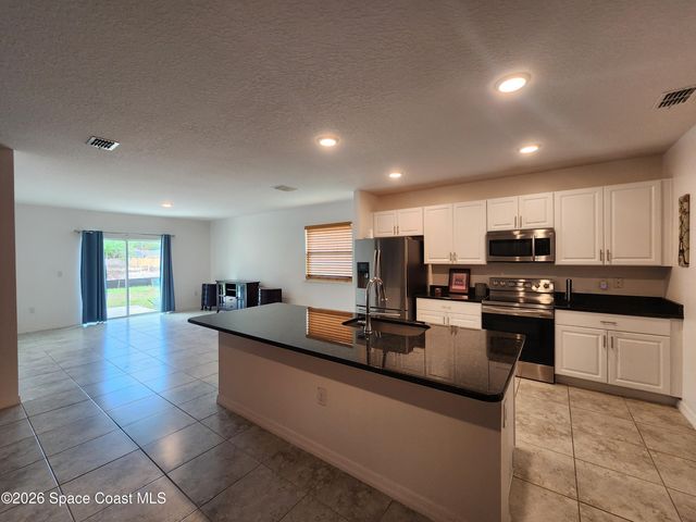 261 Wisteria Avenue NW, Palm Bay, FL 32907
