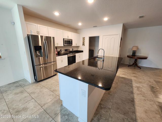261 Wisteria Avenue NW, Palm Bay, FL 32907