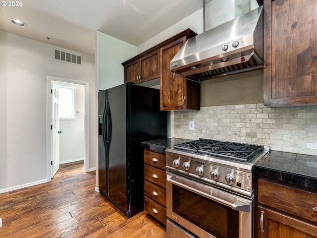 11141 Sw BARBER St, Wilsonville, OR 97070