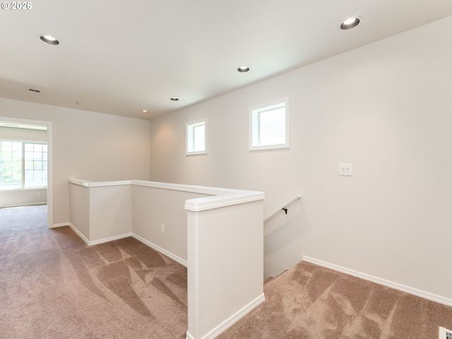 11141 Sw BARBER St, Wilsonville, OR 97070