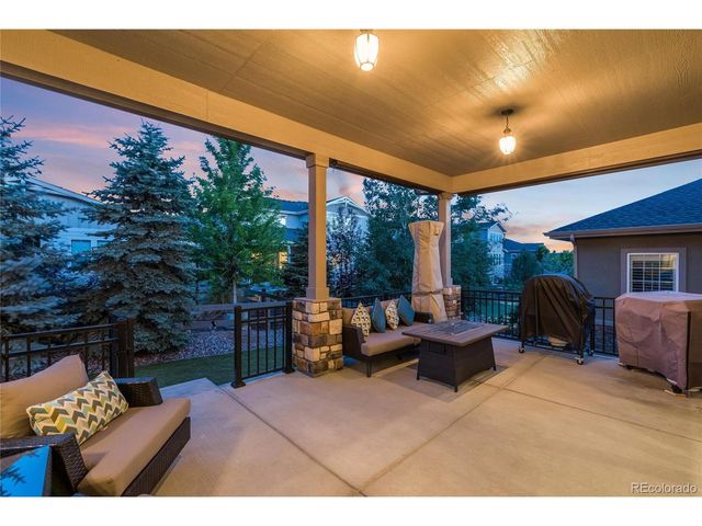 27500 E Lakeview Dr, Aurora, CO 80016