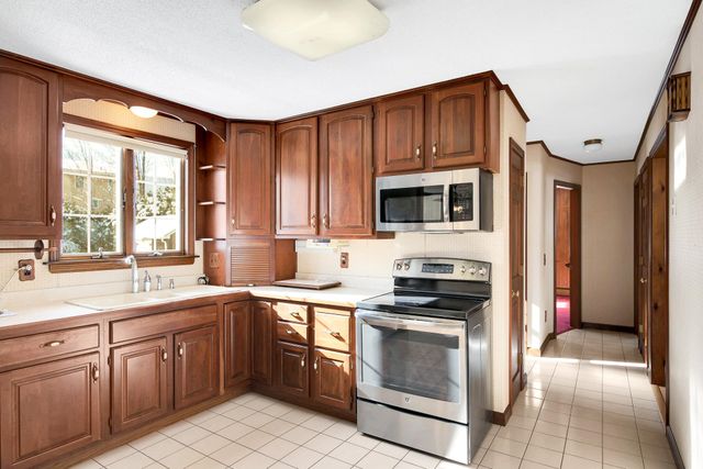 169 Henry Law Avenue, Dover, NH 03820