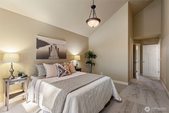 7981 SE MOSSY POND Court, Olalla, WA 98359