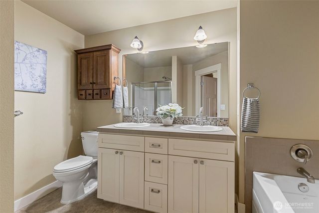 7981 SE MOSSY POND Court, Olalla, WA 98359