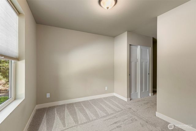 7981 SE MOSSY POND Court, Olalla, WA 98359