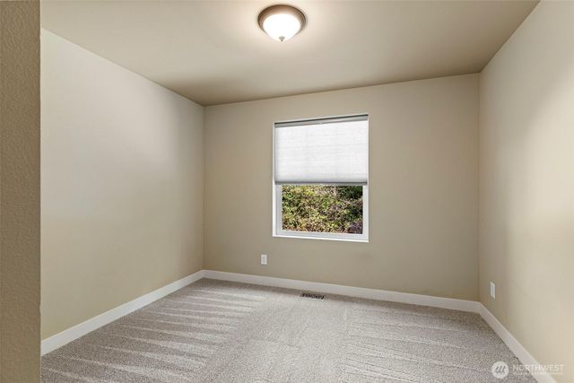 7981 SE MOSSY POND Court, Olalla, WA 98359