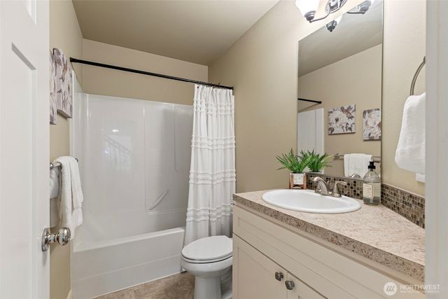 7981 SE MOSSY POND Court, Olalla, WA 98359
