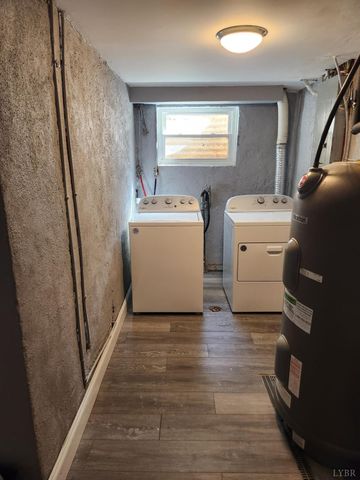 5904 Rhonda Rd, Lynchburg, VA 24502