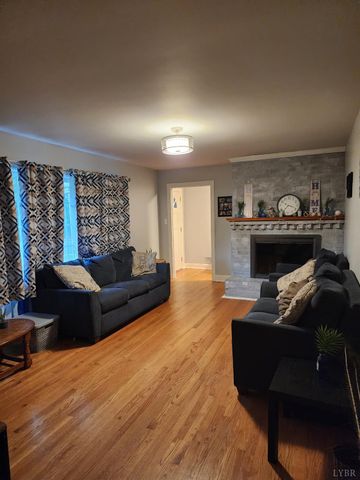 5904 Rhonda Rd, Lynchburg, VA 24502