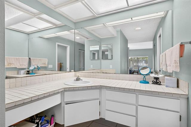 1846 LAKE CYPRESS DRIVE 1846, Safety Harbor, FL 34695