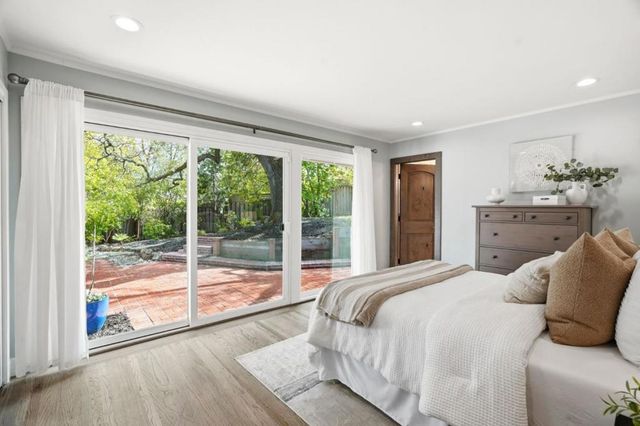 13525 Surrey Lane, Saratoga, CA 95070