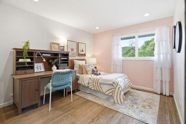 13525 Surrey Lane, Saratoga, CA 95070