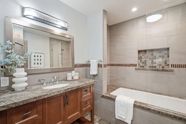 13525 Surrey Lane, Saratoga, CA 95070