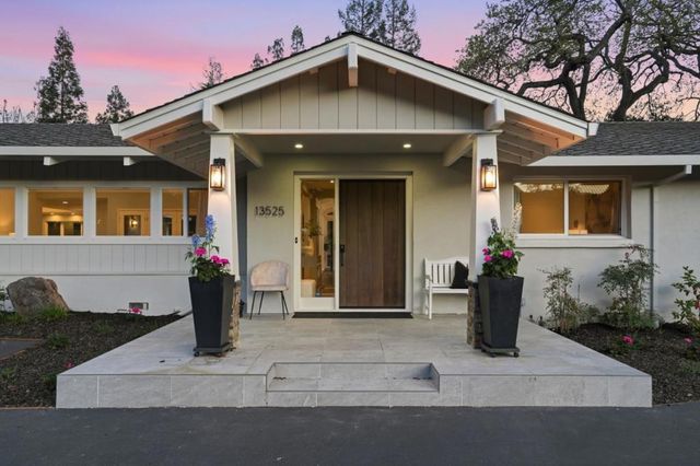 13525 Surrey Lane, Saratoga, CA 95070