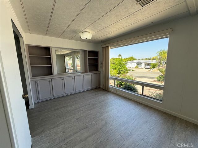 22895 Skylink Drive, Canyon Lake, CA 92587