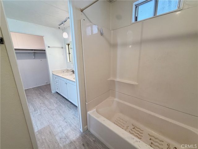 22895 Skylink Drive, Canyon Lake, CA 92587