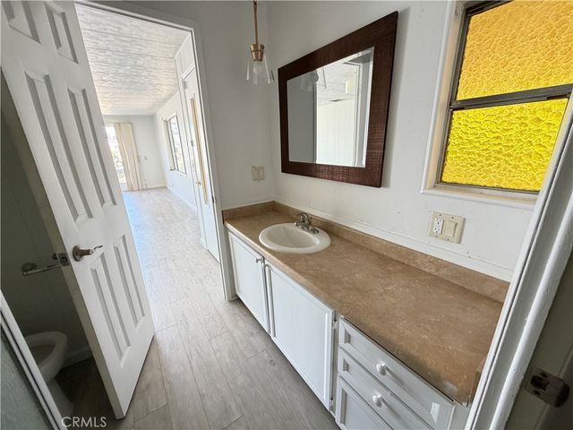 22895 Skylink Drive, Canyon Lake, CA 92587
