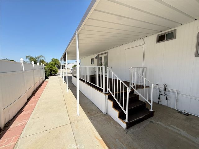22895 Skylink Drive, Canyon Lake, CA 92587
