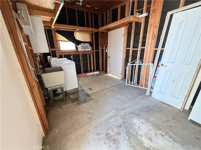 22895 Skylink Drive, Canyon Lake, CA 92587