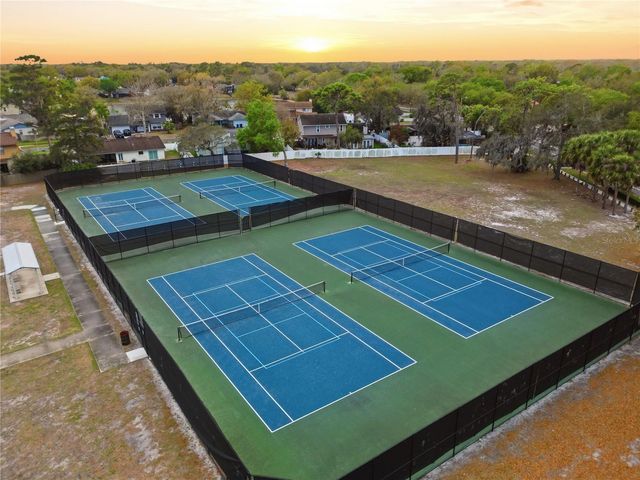 1908 RIVER CROSSING DRIVE, Valrico, FL 33596