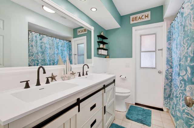 1630 Tamarack Way, Wellington, FL 33414