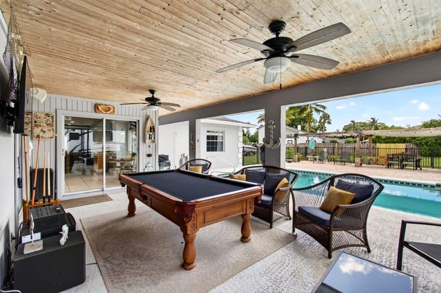 1630 Tamarack Way, Wellington, FL 33414