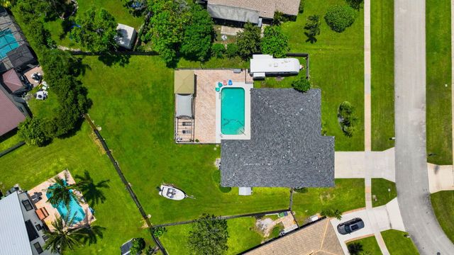 1630 Tamarack Way, Wellington, FL 33414