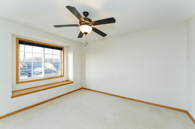 679 Shardlow Place NE, Byron, MN 55920