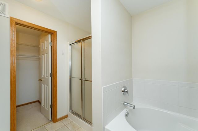 679 Shardlow Place NE, Byron, MN 55920