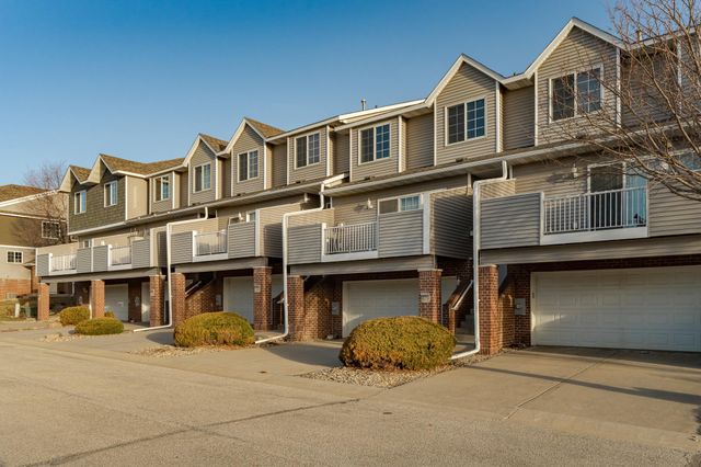 679 Shardlow Place NE, Byron, MN 55920