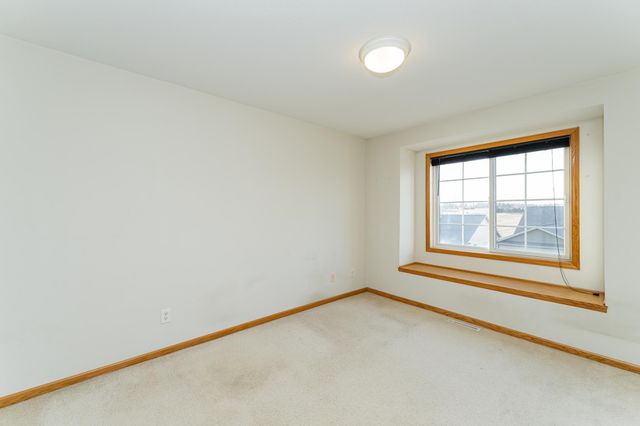 679 Shardlow Place NE, Byron, MN 55920