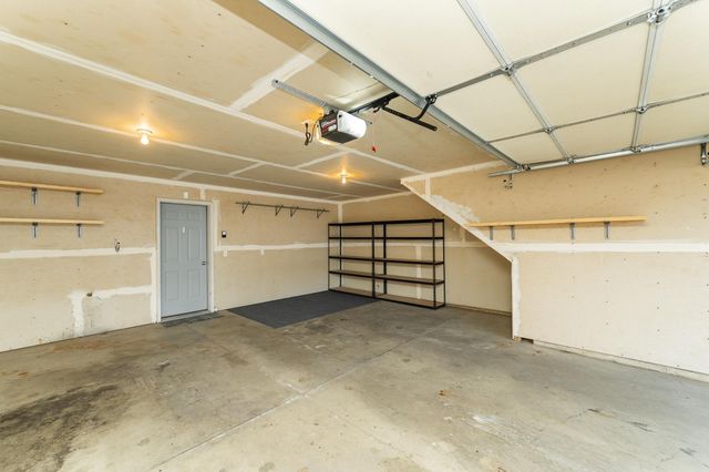 679 Shardlow Place NE, Byron, MN 55920