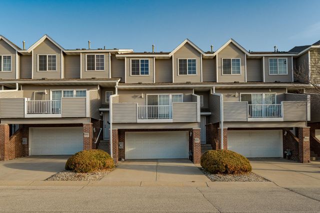 679 Shardlow Place NE, Byron, MN 55920