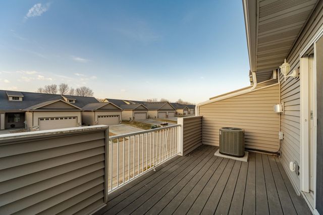 679 Shardlow Place NE, Byron, MN 55920