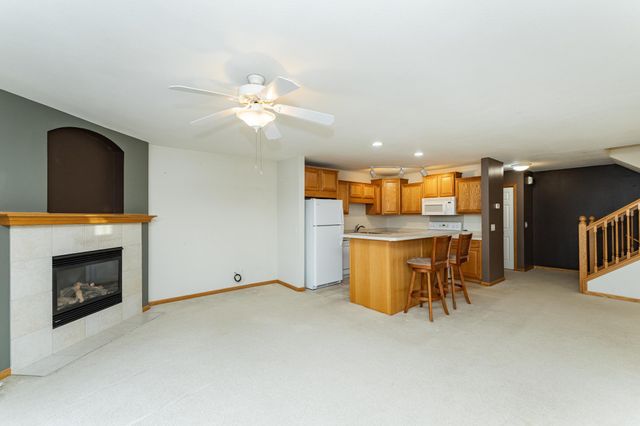 679 Shardlow Place NE, Byron, MN 55920